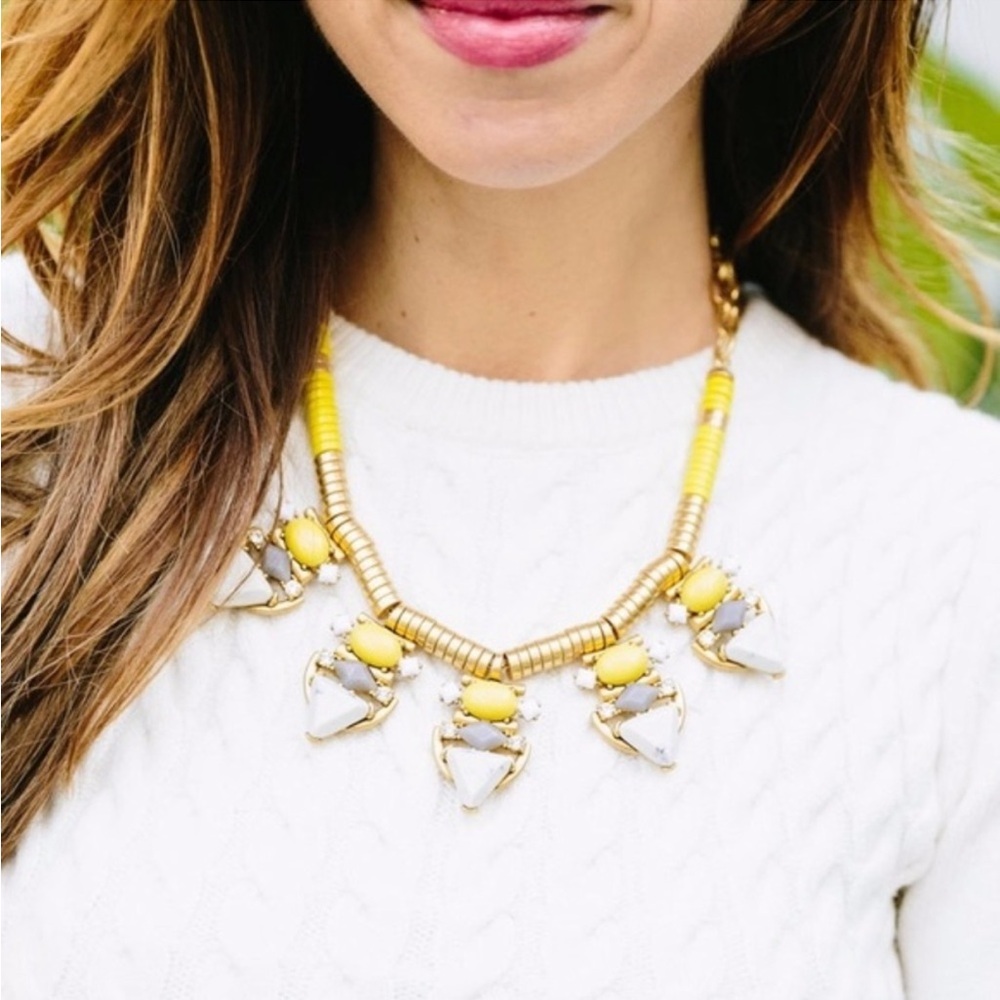 Stella & Dot Pavilion Necklace